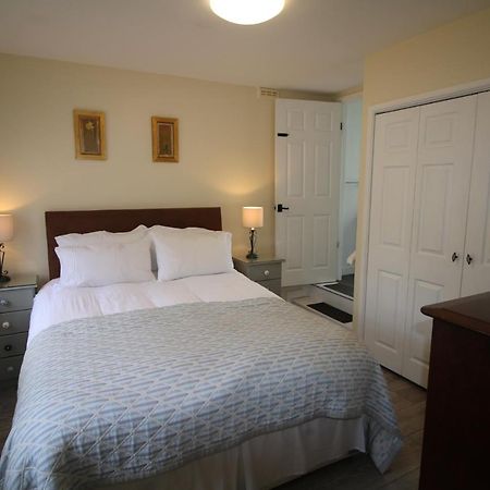Prince Hill Cottages Worton  外观 照片